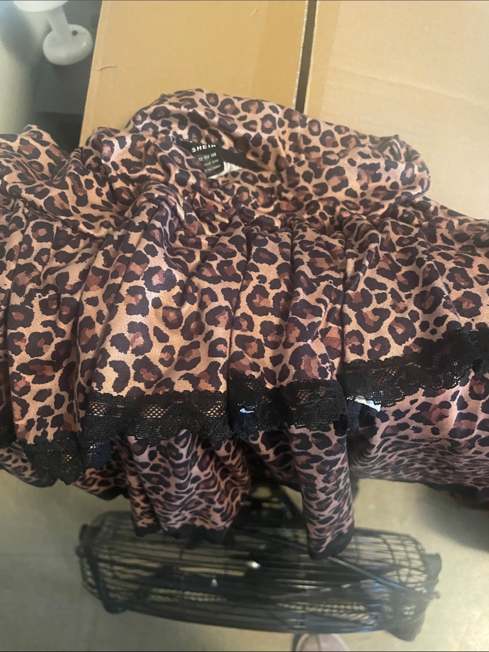 SHEIN Girls' Leopard Print Ruffle Dress with Black Lace Trim
